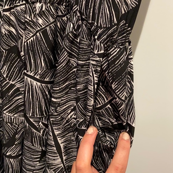 Black and White Reitmans Jumpsuit - Picture 7 of 7